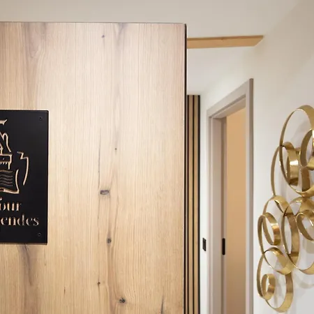 Lägenhet Koeur Du Chateau